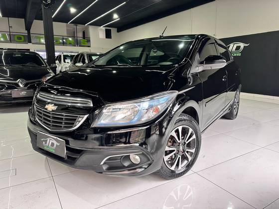 CHEVROLET ONIX 1.4 MPFI LTZ 8V FLEX 4P MANUAL CHEVROLET ONIX 1.4 MPFI LTZ 8V FLEX 4P MANUAL